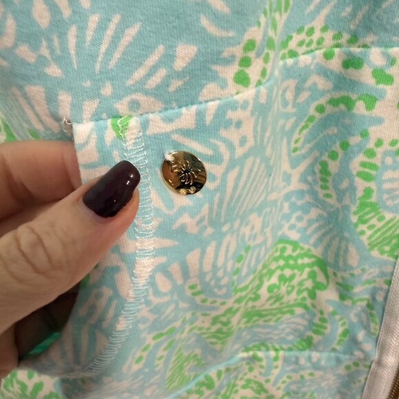 Lilly Pulitzer Leona Zip-Up Jacket in Let's Get Crackin Print Size M - Picture 3 of 9